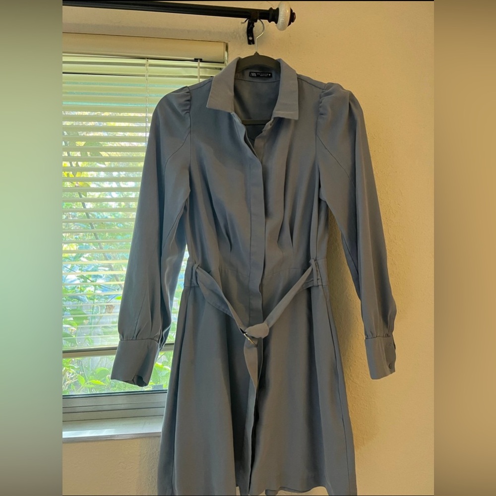 Zara cute dress buttons like new